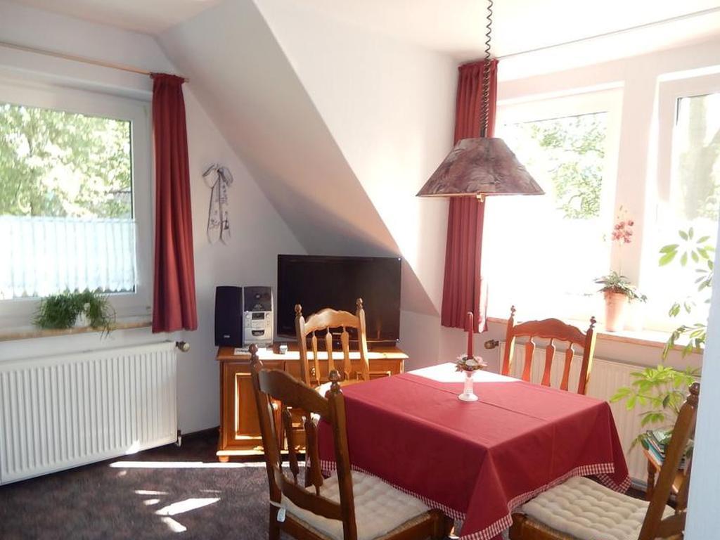 ホルブ・アム・ネッカー Haus Elviraヴィラ 部屋 写真